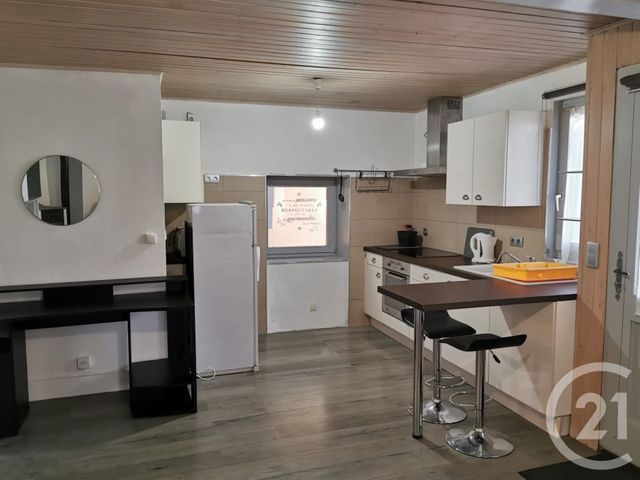 Appartement F2 à louer - 2 pièces - 47,61 m2 - Morteau - 25 - FRANCHE-COMTE