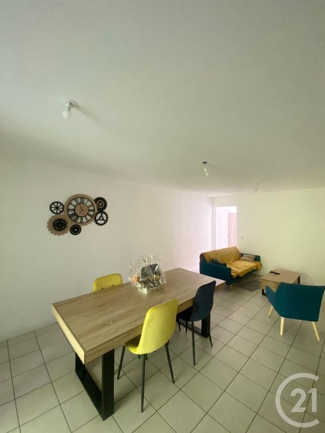 Appartement F6 à louer - 6 pièces - 116,30 m2 - Vercel Villedieu Le Camp - 25 - FRANCHE-COMTE