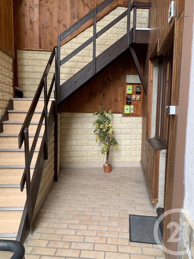 Appartement F2 à louer - 2 pièces - 43 m2 - Pontarlier - 25 - FRANCHE-COMTE